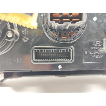 Recambio de mando calefaccion / aire acondicionado para hyundai i20 classic referencia OEM IAM 97250C8110  