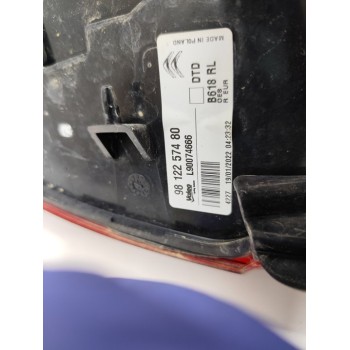 Recambio de piloto trasero derecho para citroën c3 live referencia OEM IAM 9812257480  