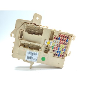 Recambio de caja reles / fusibles para hyundai i30 (gd) classic referencia OEM IAM 91950A6021  