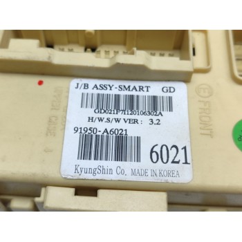 Recambio de caja reles / fusibles para hyundai i30 (gd) classic referencia OEM IAM 91950A6021  