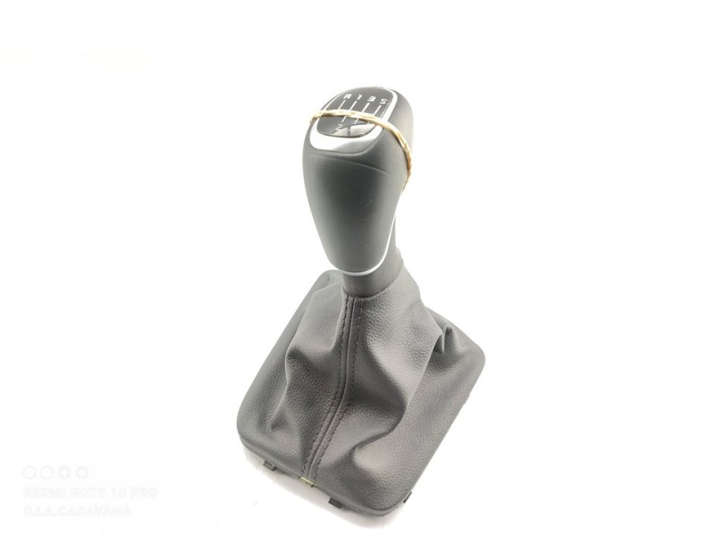 Recambio de pomo palanca cambio para kia xceed hibrido 118 kw referencia OEM IAM   