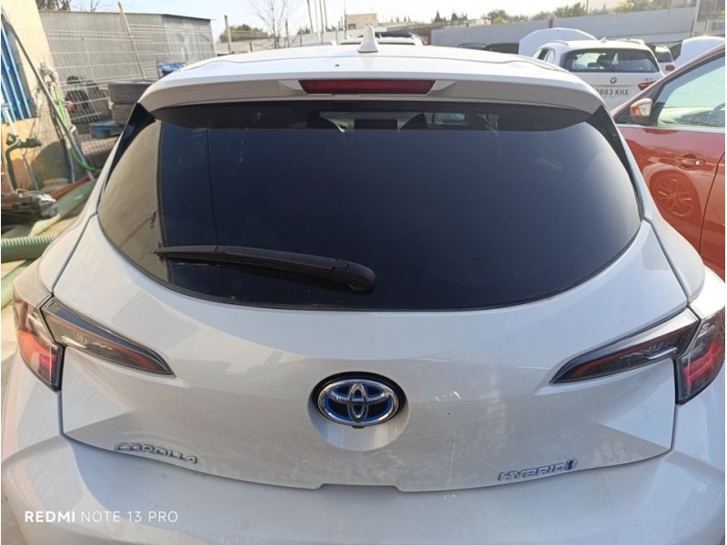 Recambio de porton trasero para toyota corolla (e21) hybrid active referencia OEM IAM 6700502610  