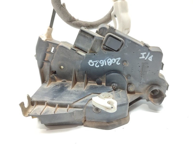 Recambio de cerradura puerta delantera izquierda para bmw serie 3 berlina (e46) 318i referencia OEM IAM FTL241  