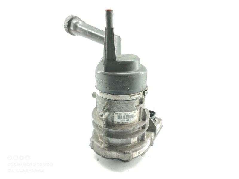 Recambio de bomba direccion para peugeot 308 sport referencia OEM IAM 9684554980  