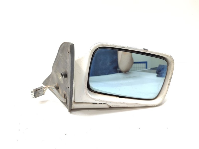 Recambio de retrovisor derecho para bmw serie 3 berlina (e30) 1.6 referencia OEM IAM 51168106596  