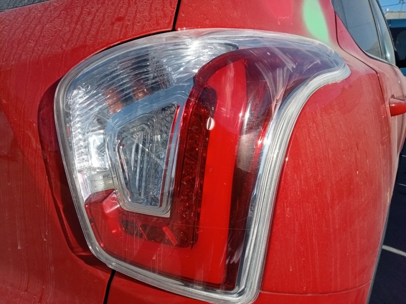 Recambio de piloto trasero derecho para ssangyong tivoli limited 4x2 referencia OEM IAM 8360235000  