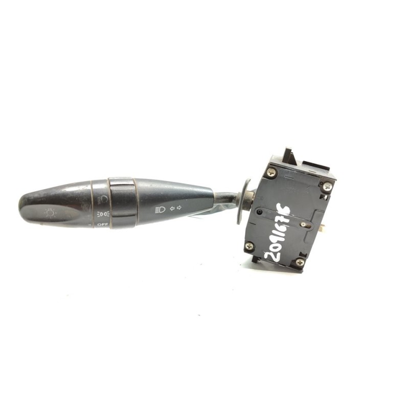 Recambio de mando luces para ssangyong musso referencia OEM IAM 8590105200  