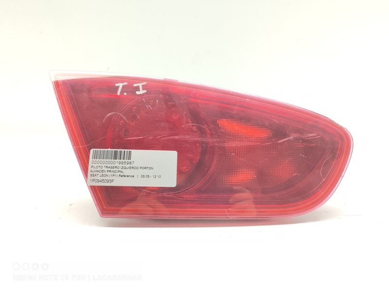 Recambio de piloto trasero izquierdo interior para seat leon (1p1) reference referencia OEM IAM 1P0945093F  