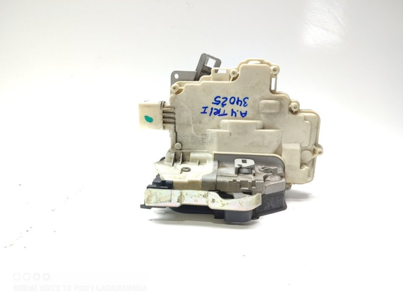 Recambio de cerradura puerta trasera izquierda para audi a4 ber. (b8) básico referencia OEM IAM 8K0839015  