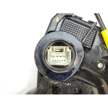 Recambio de cerradura puerta delantera izquierda para toyota auris active referencia OEM IAM 6904002210  