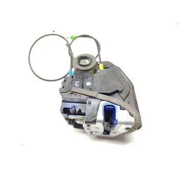 Recambio de cerradura puerta trasera derecha para toyota auris active referencia OEM IAM 6905005050  