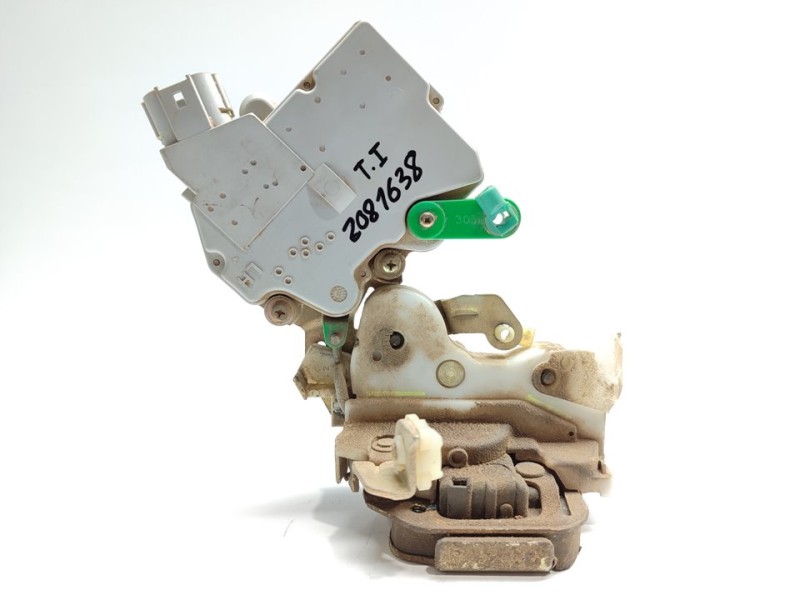 Recambio de cerradura puerta trasera izquierda para nissan terrano/terrano.ii (r20) aventura referencia OEM IAM 825037F600  