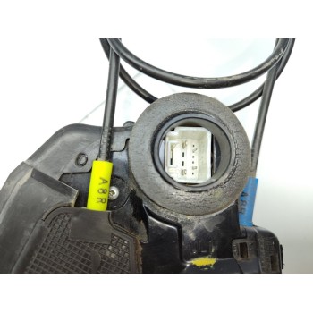 Recambio de cerradura puerta trasera izquierda para toyota auris active referencia OEM IAM 6906005050  