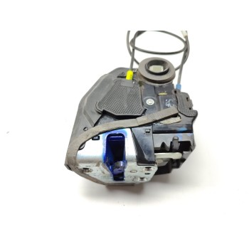 Recambio de cerradura puerta trasera izquierda para toyota auris active referencia OEM IAM 6906005050  