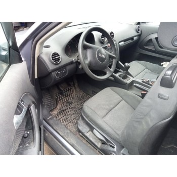 audi a3 (8p) del año 2003