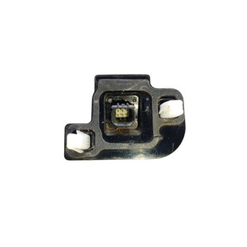 Recambio de camara vision trasera para toyota yaris cross hybrid 2wd active tech referencia OEM IAM 867900D070  