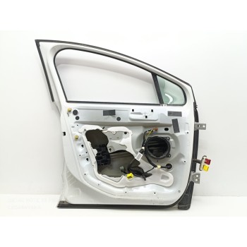 Recambio de puerta delantera izquierda para peugeot 5008 allure referencia OEM IAM 9002AR  
