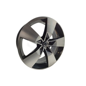 Recambio de llanta para volvo xc 40 business plus 2wd referencia OEM IAM 31471554  