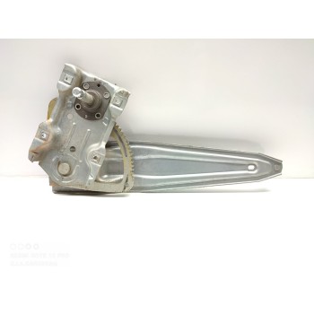 Recambio de elevalunas trasero izquierdo para toyota avensis (t27) advance referencia OEM IAM 6984002210  