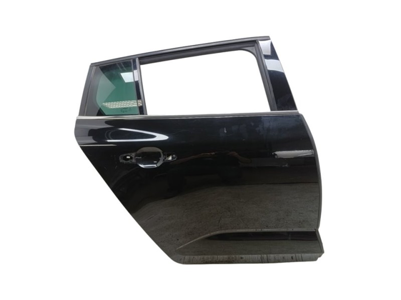 Recambio de puerta trasera derecha para renault megane iv grandtour zen referencia OEM IAM 821002346R  