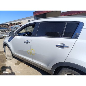 Recambio de puerta trasera izquierda para kia sportage drive 4x2 referencia OEM IAM 770033W000  