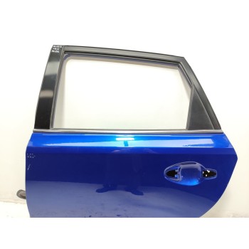 Recambio de puerta trasera izquierda para toyota auris active referencia OEM IAM 6700402380  