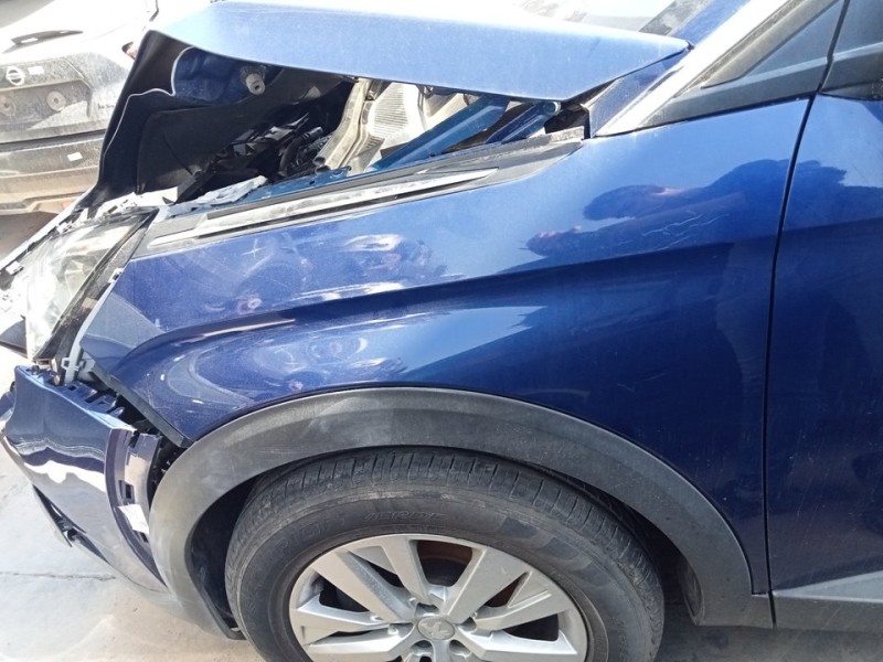 Recambio de aleta delantera izquierda para peugeot 3008 active referencia OEM IAM 9812305780  