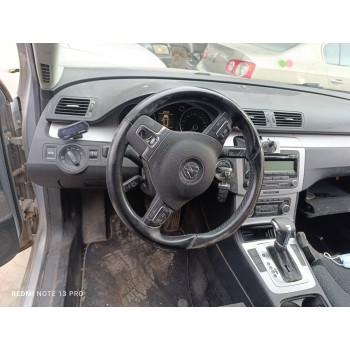 volkswagen passat variant (3c5) del año 2010