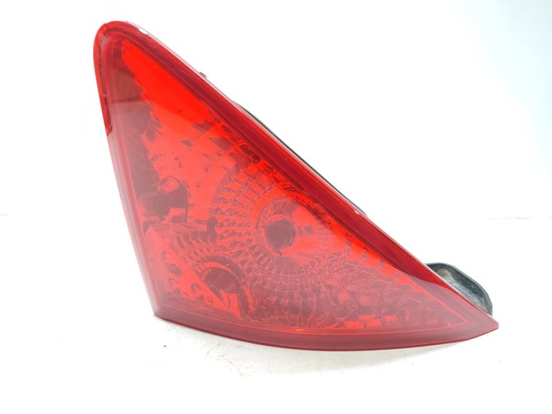 Recambio de piloto trasero derecho interior para peugeot 3008 premium referencia OEM IAM 9683460980  