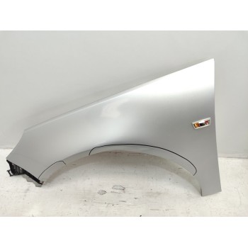 Recambio de aleta delantera izquierda para opel insignia berlina cosmo referencia OEM IAM 13277520  