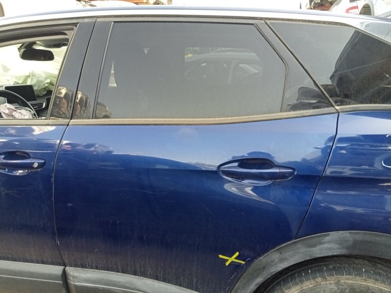Recambio de puerta trasera izquierda para peugeot 3008 active referencia OEM IAM 9812317280  