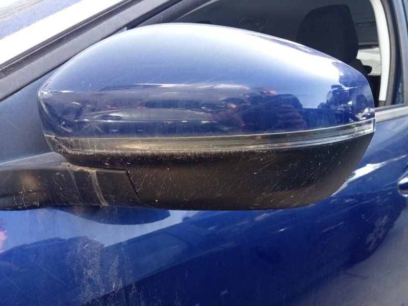 Recambio de retrovisor izquierdo para peugeot 3008 active referencia OEM IAM 1635224180  