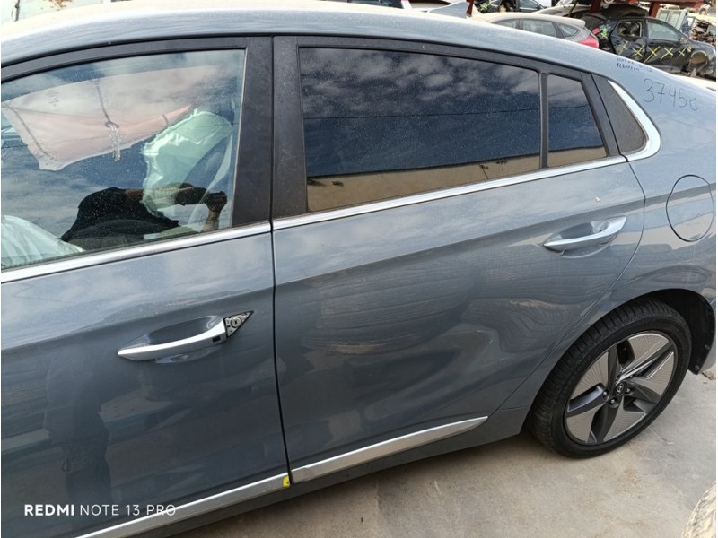 Recambio de puerta trasera izquierda para hyundai ioniq hybrid referencia OEM IAM 77003G2010  