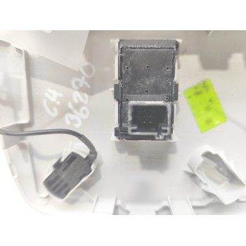 Recambio de luz interior para citroën c4 berlina feel pack referencia OEM IAM 98276588PR  