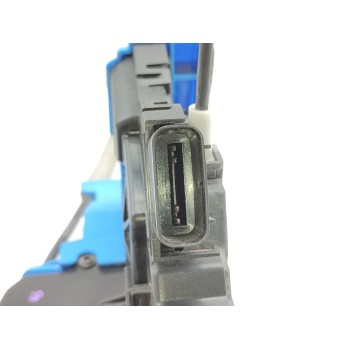 Recambio de cerradura puerta trasera derecha para kia cee´d sporty wagon drive referencia OEM IAM 81420A2400  