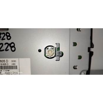 Recambio de pantalla multifuncion para volkswagen golf vii lim. advance bluemotion referencia OEM IAM 5G0919605D  