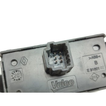 Recambio de warning para dacia sandero comfort referencia OEM IAM 252905668R  