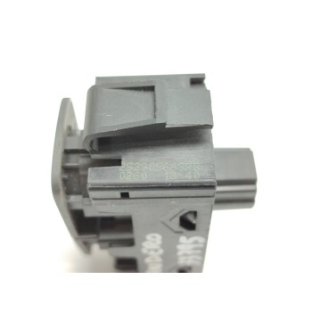 Recambio de warning para dacia sandero comfort referencia OEM IAM 252905668R  