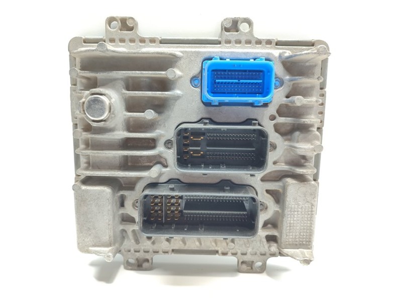 Recambio de centralita motor uce para opel corsa e business referencia OEM IAM 55489904  