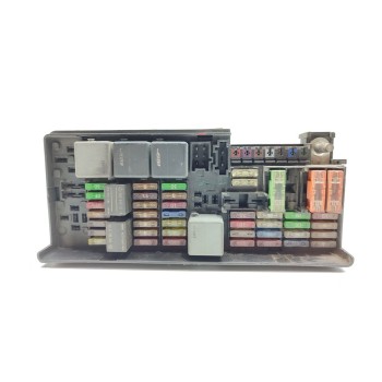 CAJA RELES / FUSIBLES A1645400272 