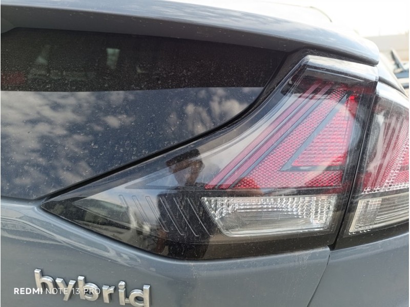 Recambio de piloto trasero derecho interior para hyundai ioniq hybrid referencia OEM IAM 92404G2200  