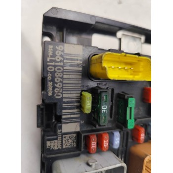 Recambio de caja reles / fusibles para peugeot 207 xs referencia OEM IAM 9661086980  