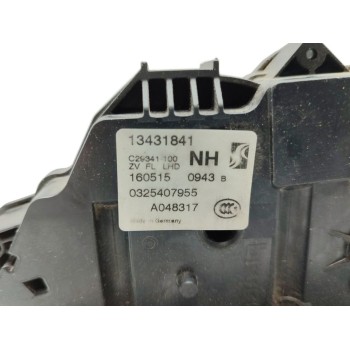 Recambio de cerradura puerta delantera izquierda para opel corsa e business referencia OEM IAM 13431841  