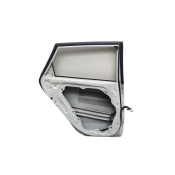 Recambio de puerta trasera izquierda para kia cee´d sporty wagon drive referencia OEM IAM 77003A2200  