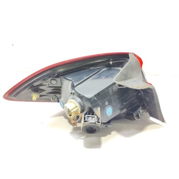 Recambio de piloto trasero derecho para ford fiesta (ce1) st-line referencia OEM IAM H1BB13404BH  