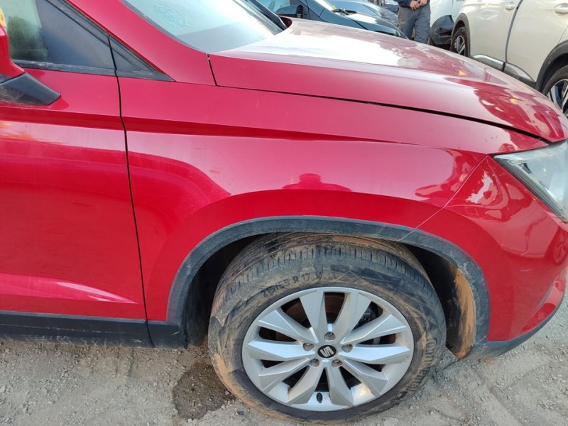 Recambio de aleta delantera derecha para seat ateca (kh7) style referencia OEM IAM 575821106A  