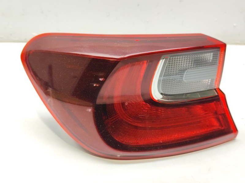 Recambio de piloto trasero izquierdo para kia ceed concept referencia OEM IAM 92401J7000  