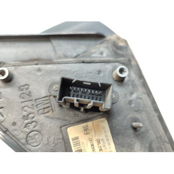 Recambio de retrovisor derecho para opel vectra c berlina club referencia OEM IAM 24436147  