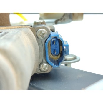 Recambio de elevalunas delantero derecho para chevrolet captiva 2.0 vcdi lt referencia OEM IAM 96624333  