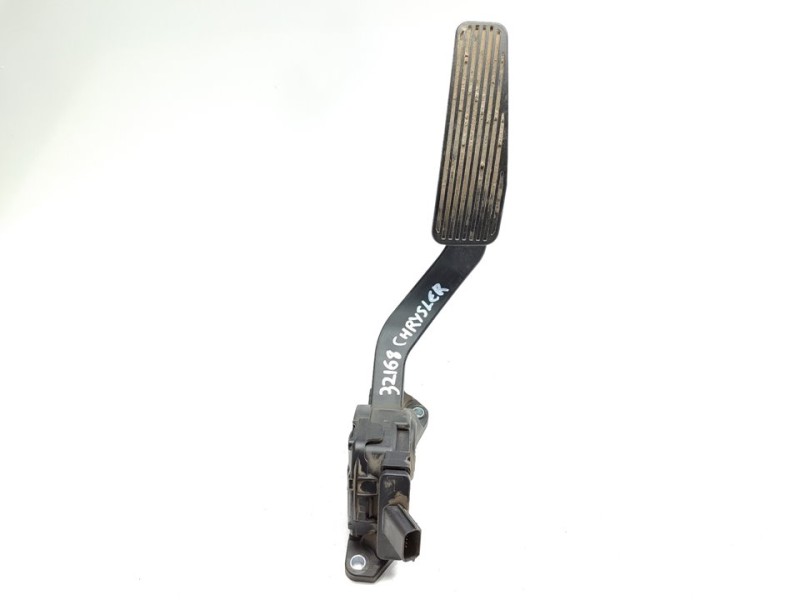Recambio de pedal acelerador para chrysler 300 c 3.0 crd referencia OEM IAM 04861714AA  
